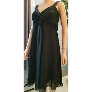 David's Bridal, Sleeve-,Chiffon Blk Prom Dance, 10 NWT ✔️
